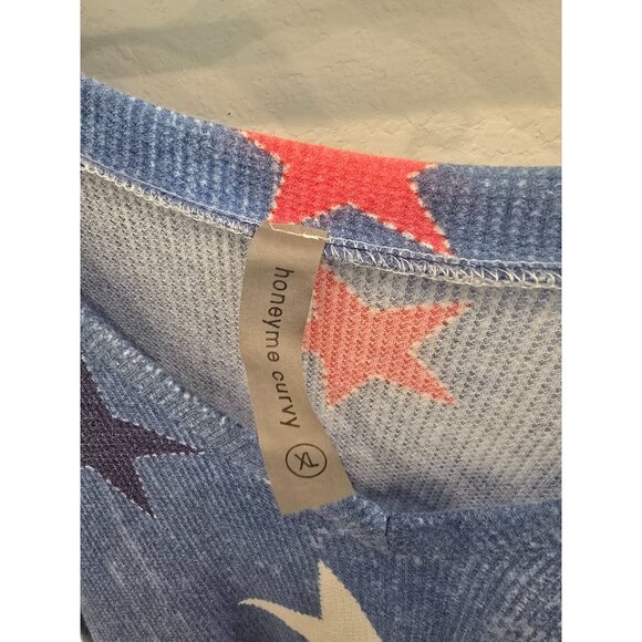 Star-Printed Blue Honeyme Curvy Short-Sleeve Stretch V-Neck Top - Womens Size XL - Picture 2 of 3